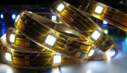 LEDS-30-5050: Strip mit 150 Power-LED\'s pro Rolle